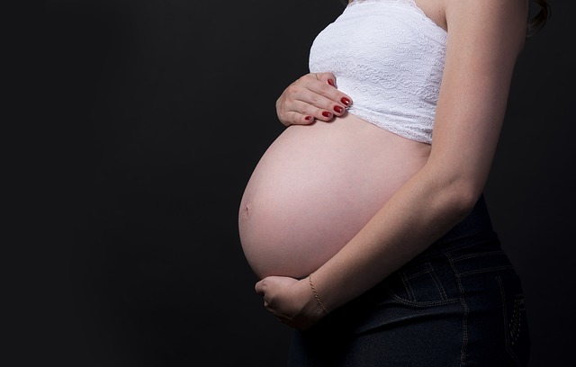 38 tydzień ciąży – co dzieje się w organizmie kobiety tuż przed porodem