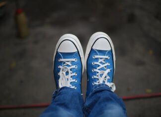 Czym pomalować Conversy?