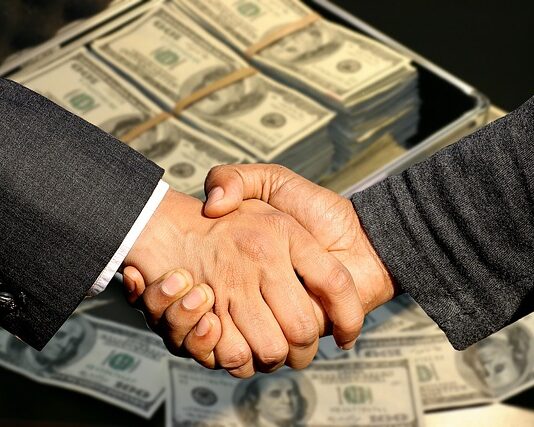 Co to jest etui pancerne?