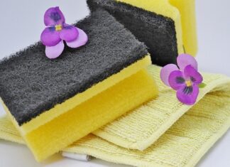 Z czego zrobiona jest gąbka florystyczna?