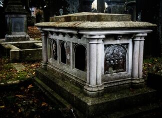 Co założyć zamiast garnituru?