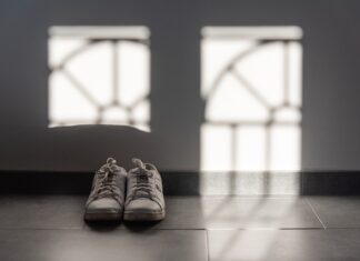 Jak odnowić tenisówki?